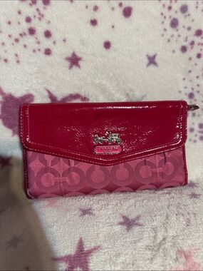 Coach Two-Tone Pink Patent Lea Signature Horse and Carriage Continental Wallet